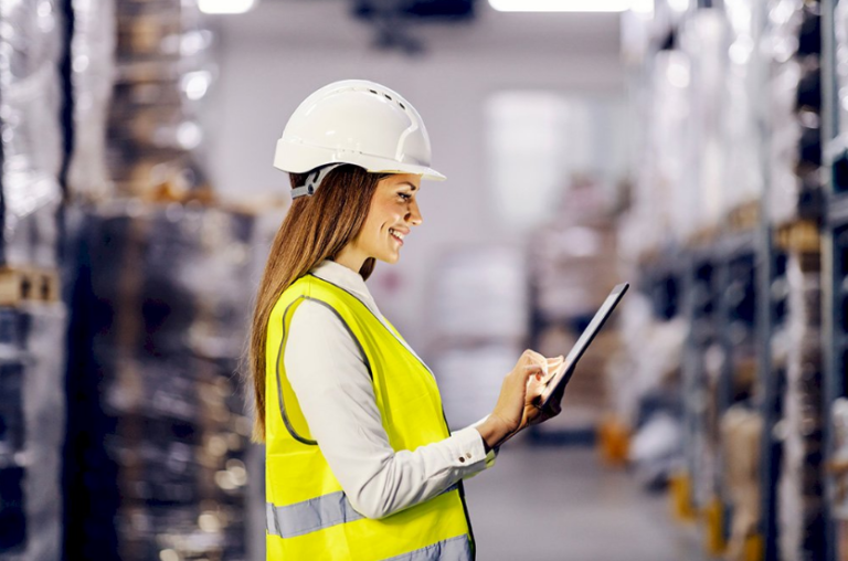 How a PPE Detection System Enhances Safety at Construction Sites
